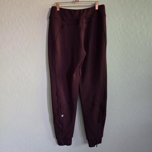 Lululemon Cold Weather Running Jogger Size 8 Garnet - Picture 6 of 10